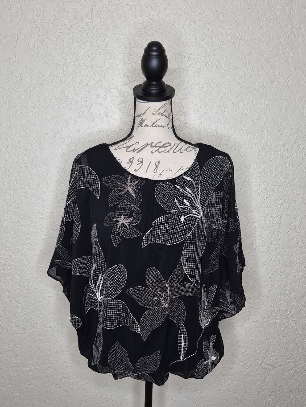 Alfani Floral Dolman Sleeve Top‎ Size L